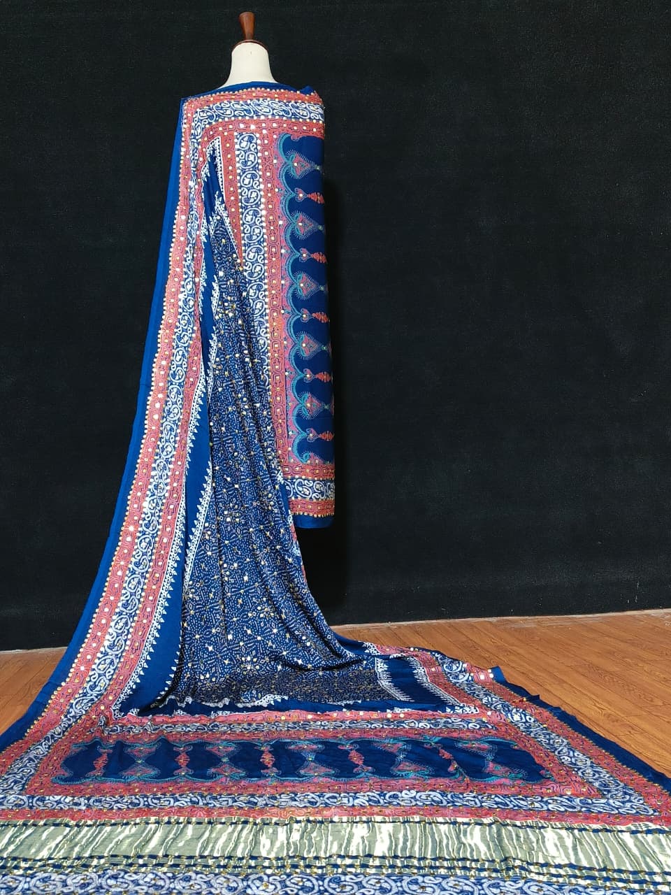 Luxury Indian Gaji Silk Dupatta with Fine Screen Print & Antique Kamdani Work – A Statement Piece to Refine Your Look