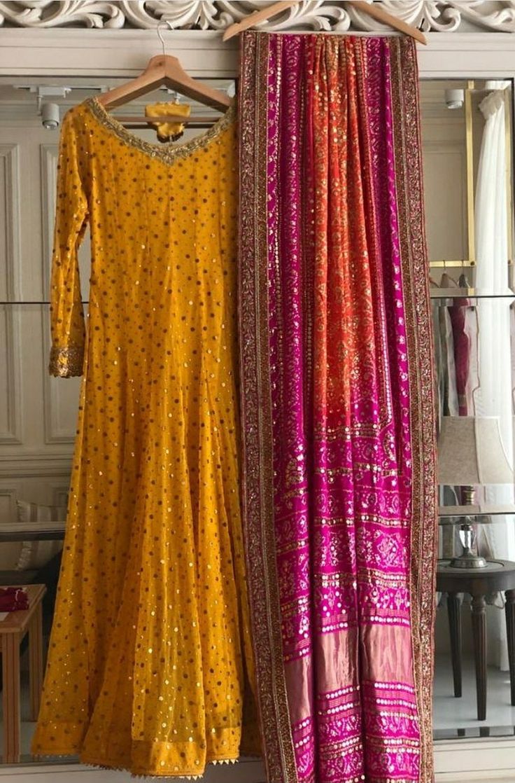 Kamdani Suit With Dupatta(Unstitched)